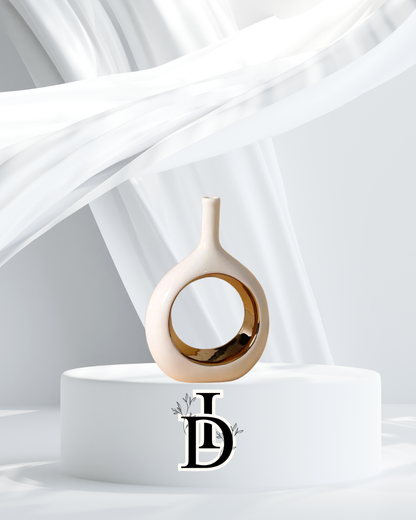 Vase géométrique en céramique blanc et or