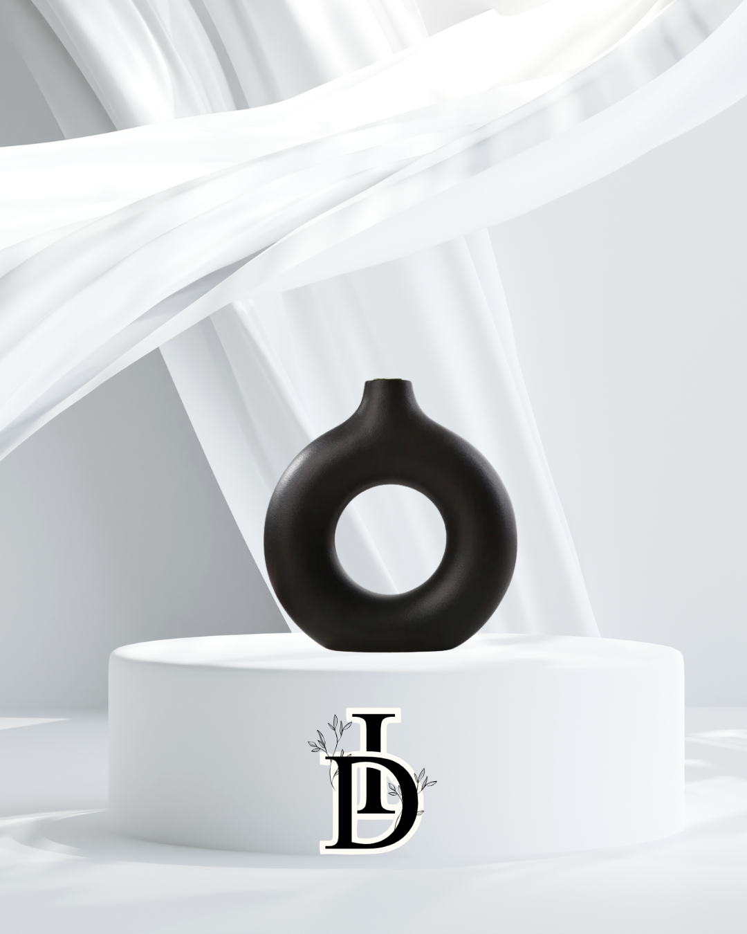 Vase Design Nordique en Céramique – Forme Circulaire Creuse