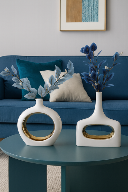 Vase en céramique blanche creuse avec plaquage or