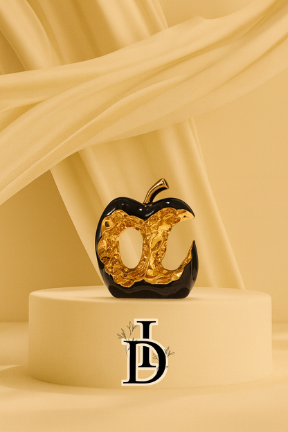 Sculpture Pomme Dorée en Céramique
